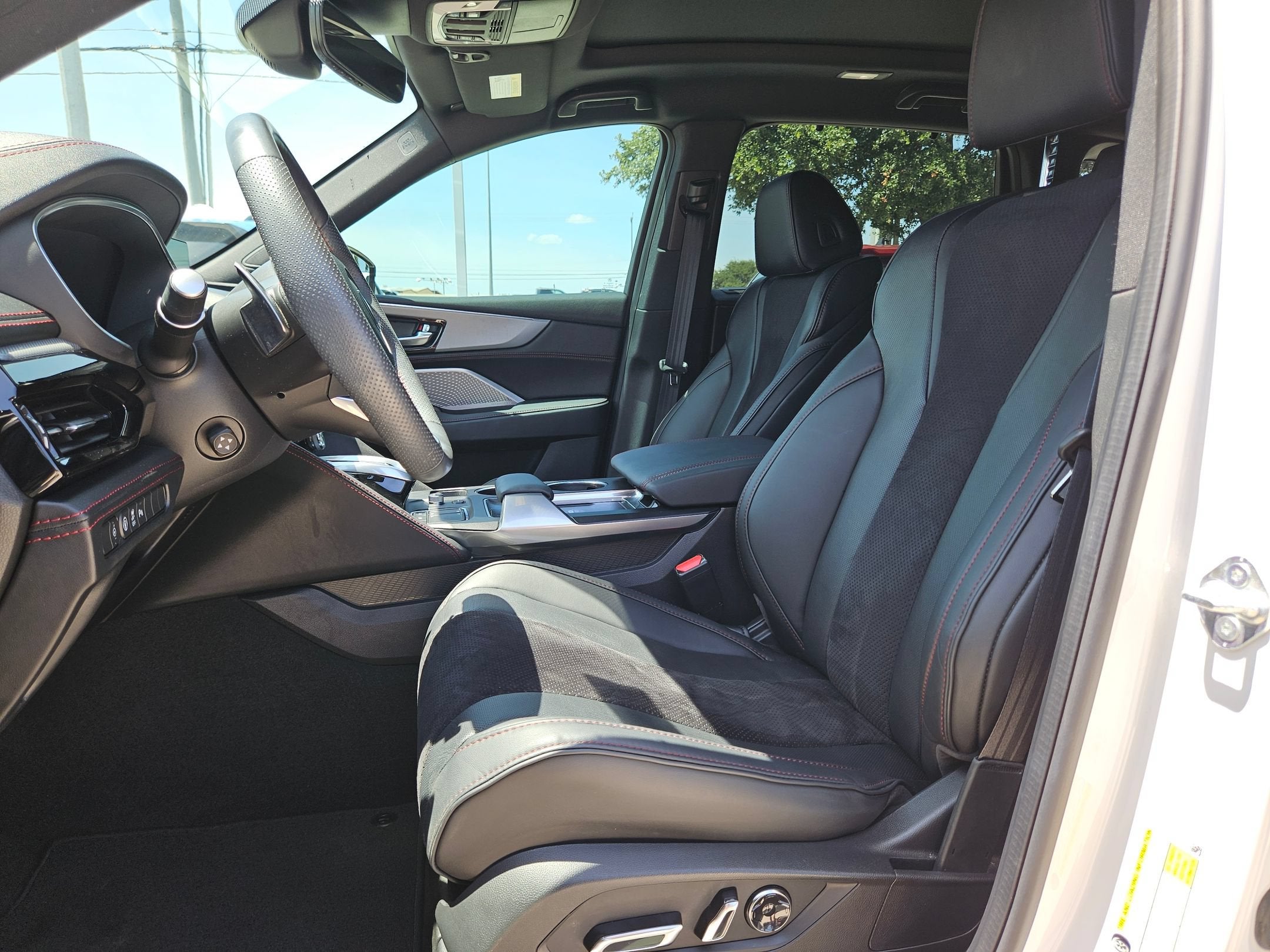 2024 Acura MDX w/A-Spec Package