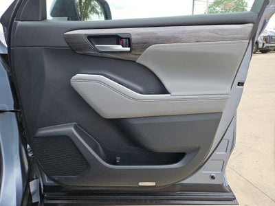2020 Toyota Highlander Limited