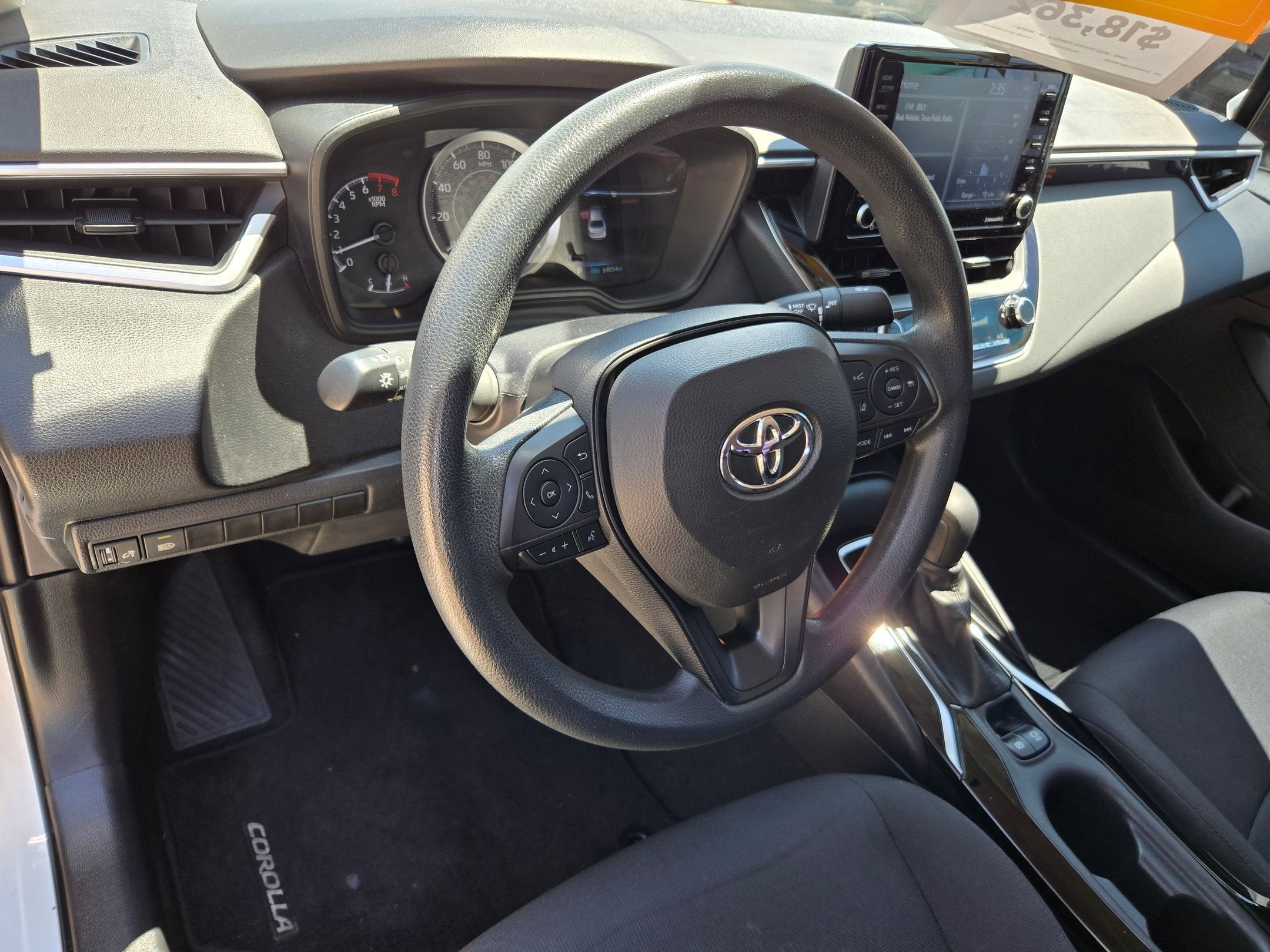 2022 Toyota Corolla LE