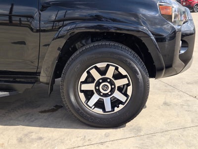 2022 Toyota 4Runner TRD Off Road