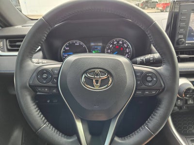 2022 Toyota RAV4 Hybrid SE