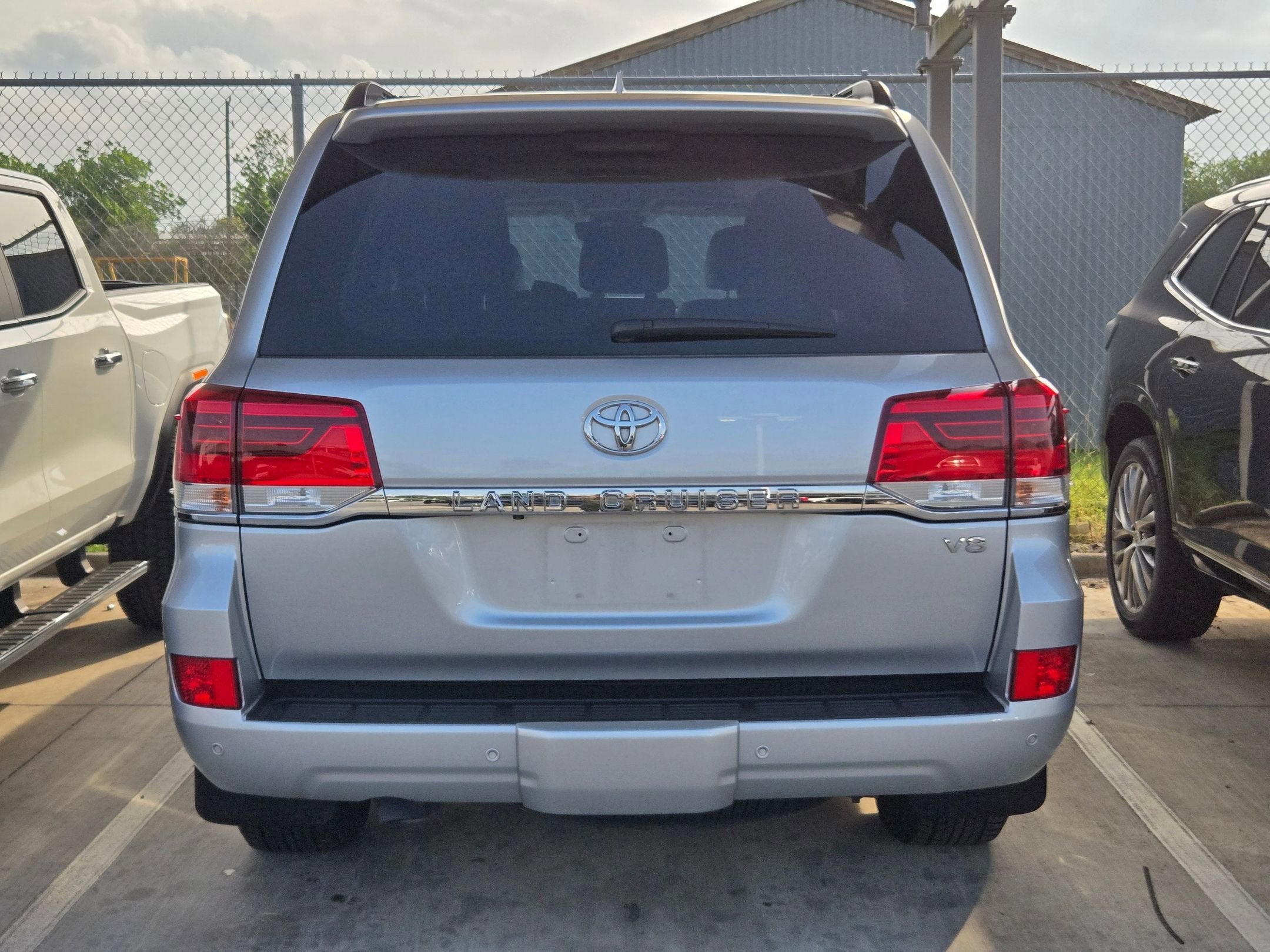 2021 Toyota Land Cruiser Base
