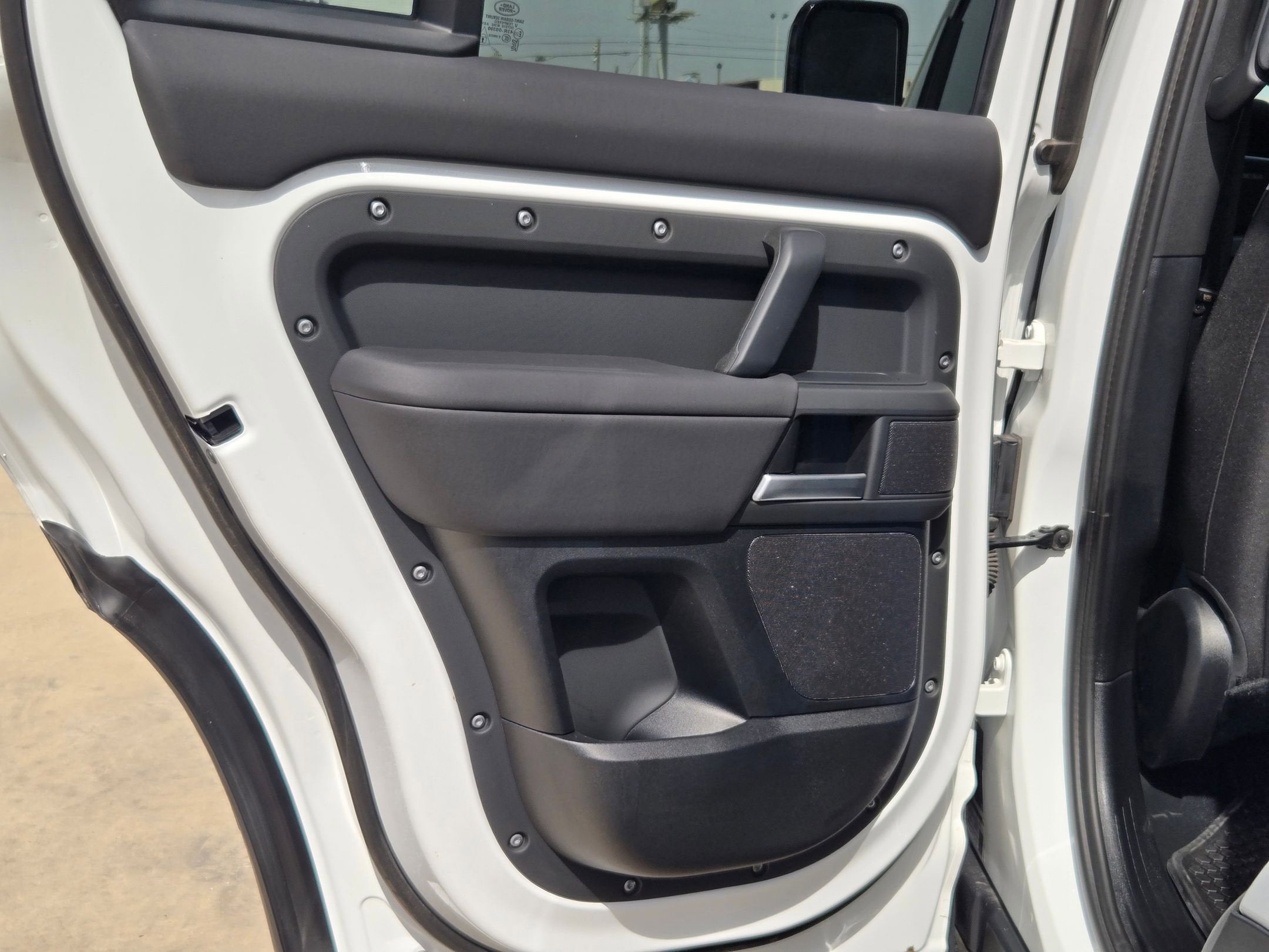 2025 Land Rover Defender S