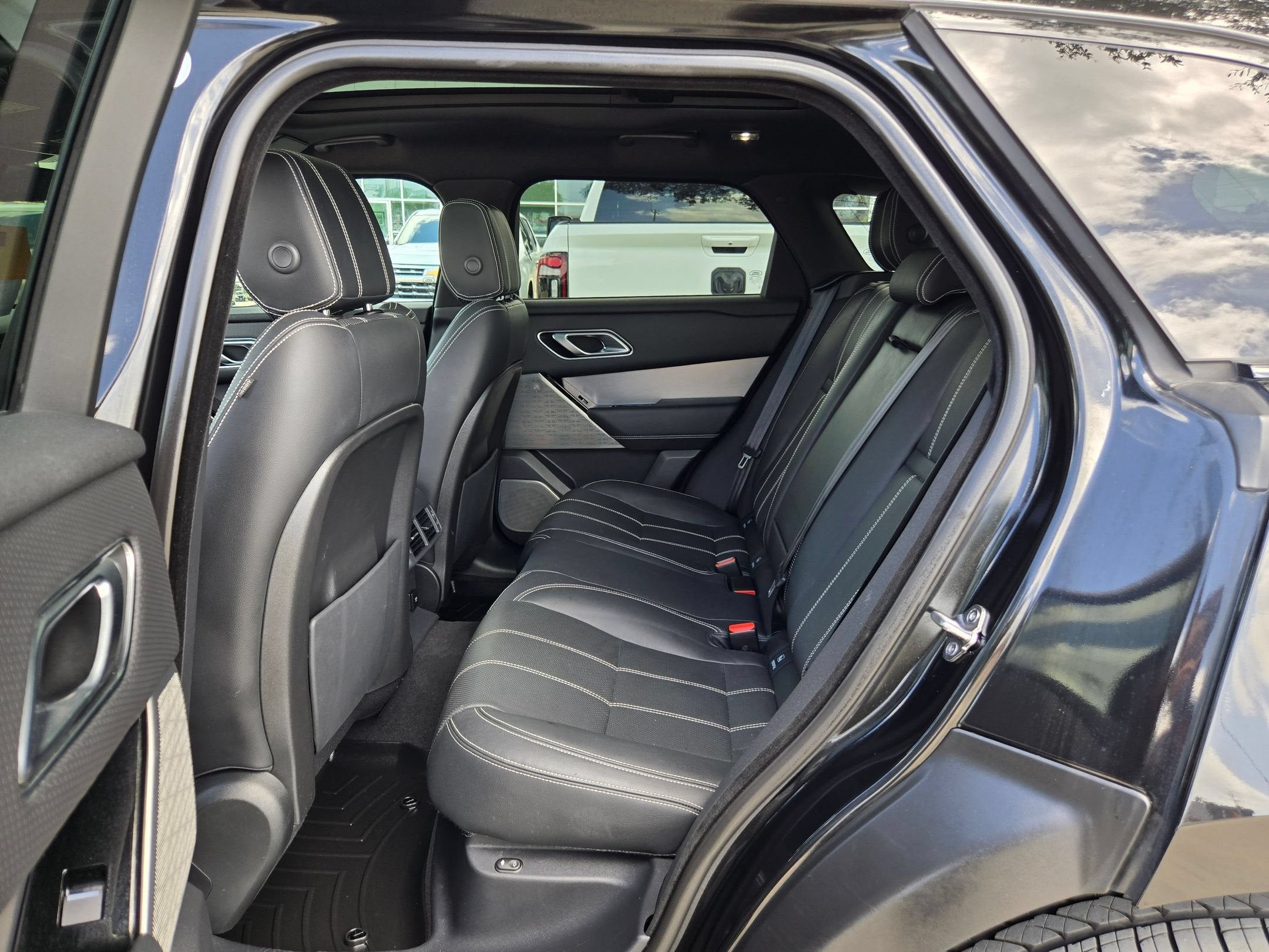 2021 Land Rover Range Rover Velar R-Dynamic S