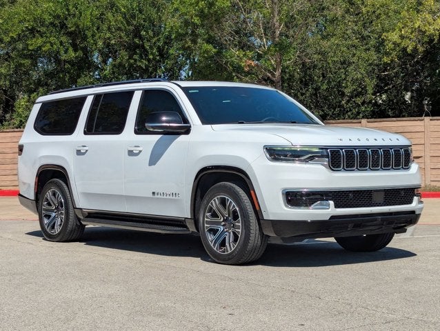 2023 Jeep Wagoneer L Base