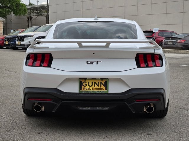 2025 Ford Mustang Base