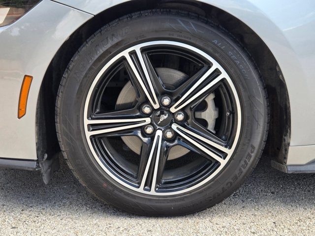 2024 Ford Mustang Base