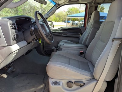 2005 Ford Excursion XLT