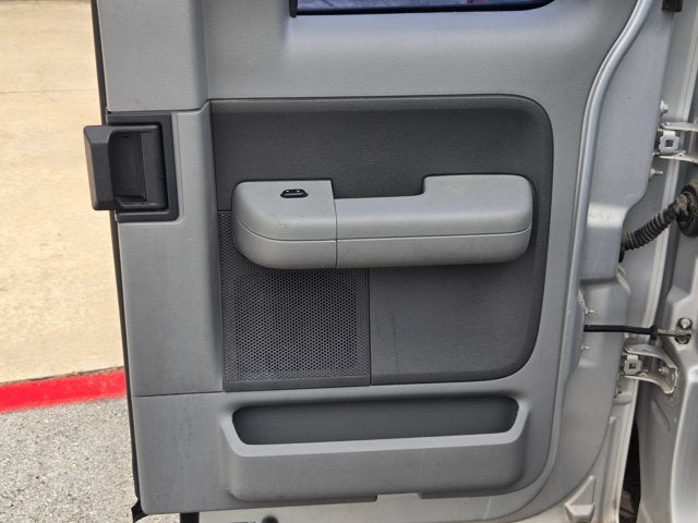 2007 Ford F-150 Base