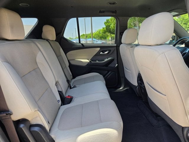 2022 Chevrolet Traverse LS