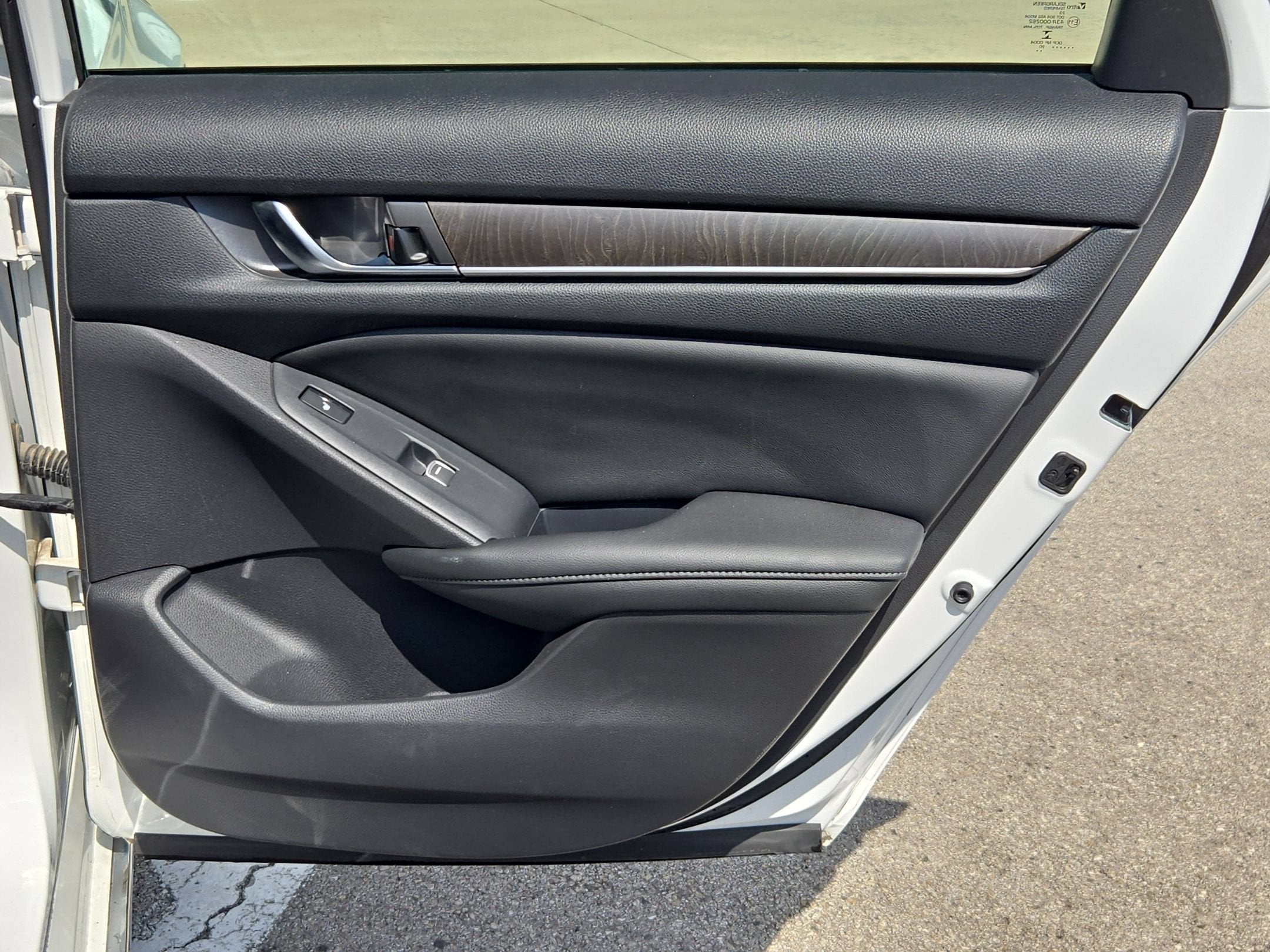 2020 Honda Accord Touring - Photo 26