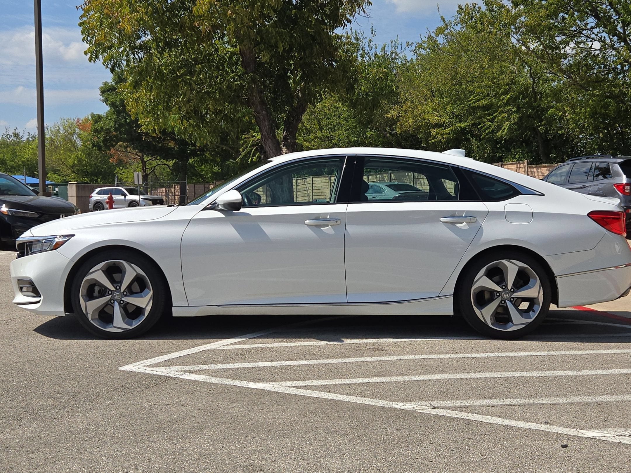 2020 Honda Accord Touring - Photo 6