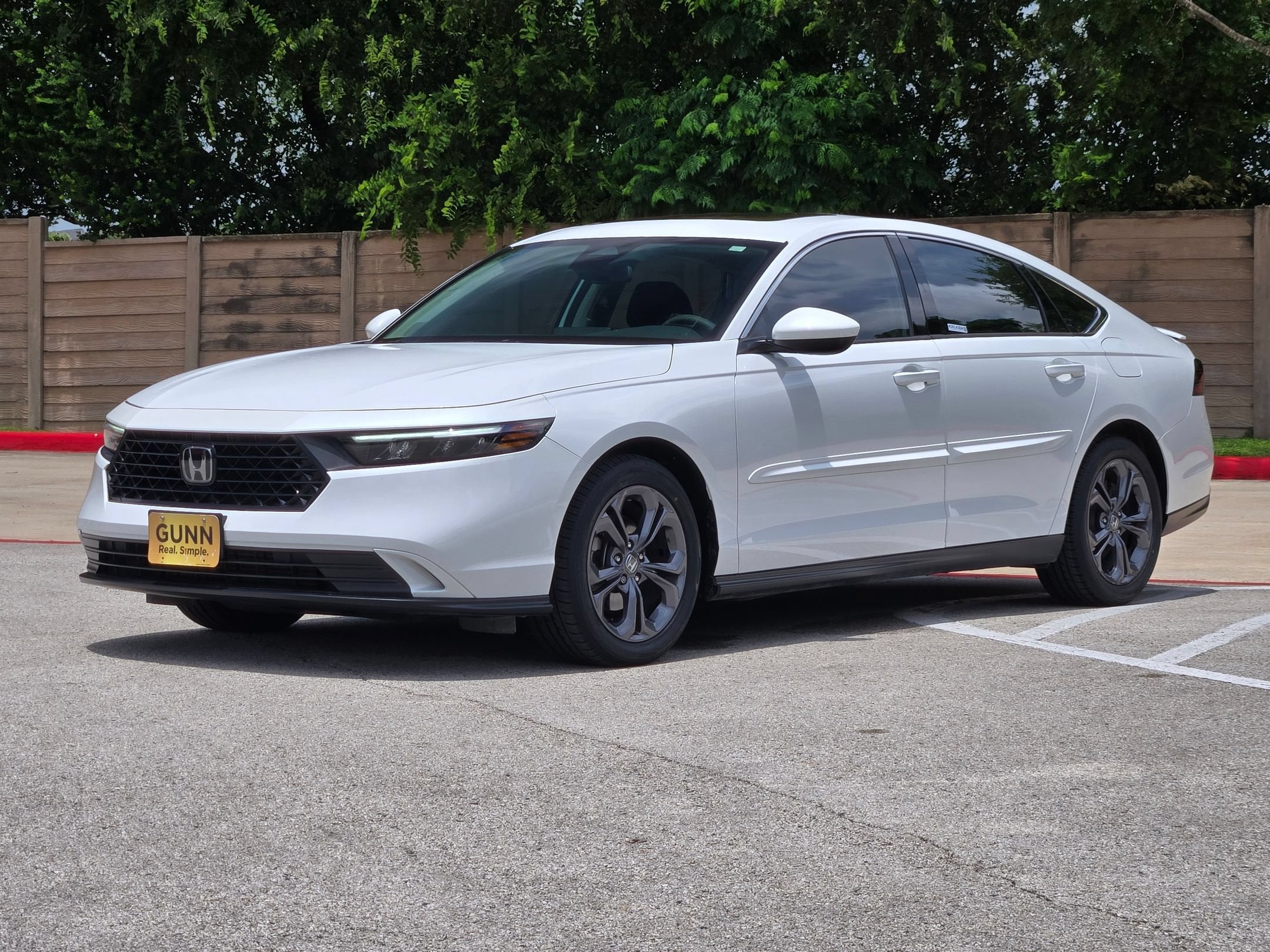 2023 Honda Accord EX - Photo 7