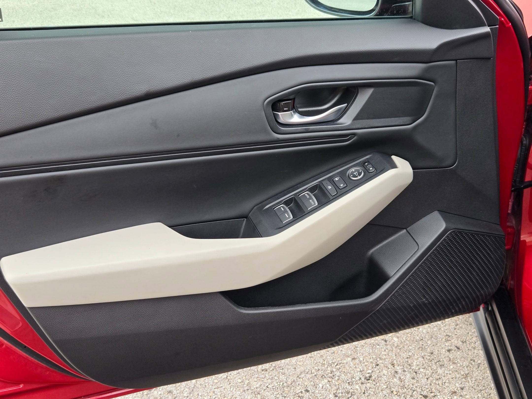 2025 Honda Accord SE - Photo 10