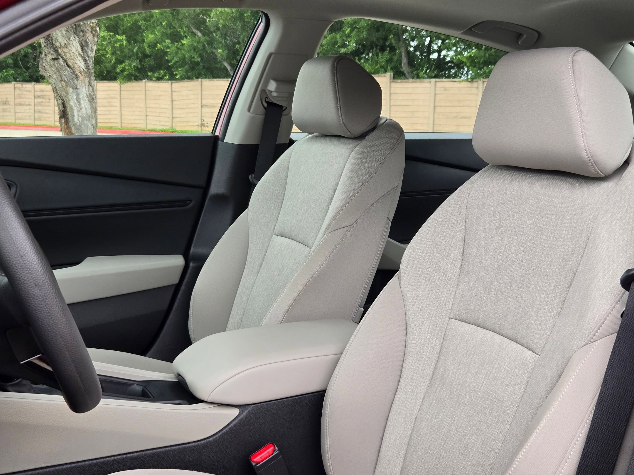 2025 Honda Accord SE - Photo 13
