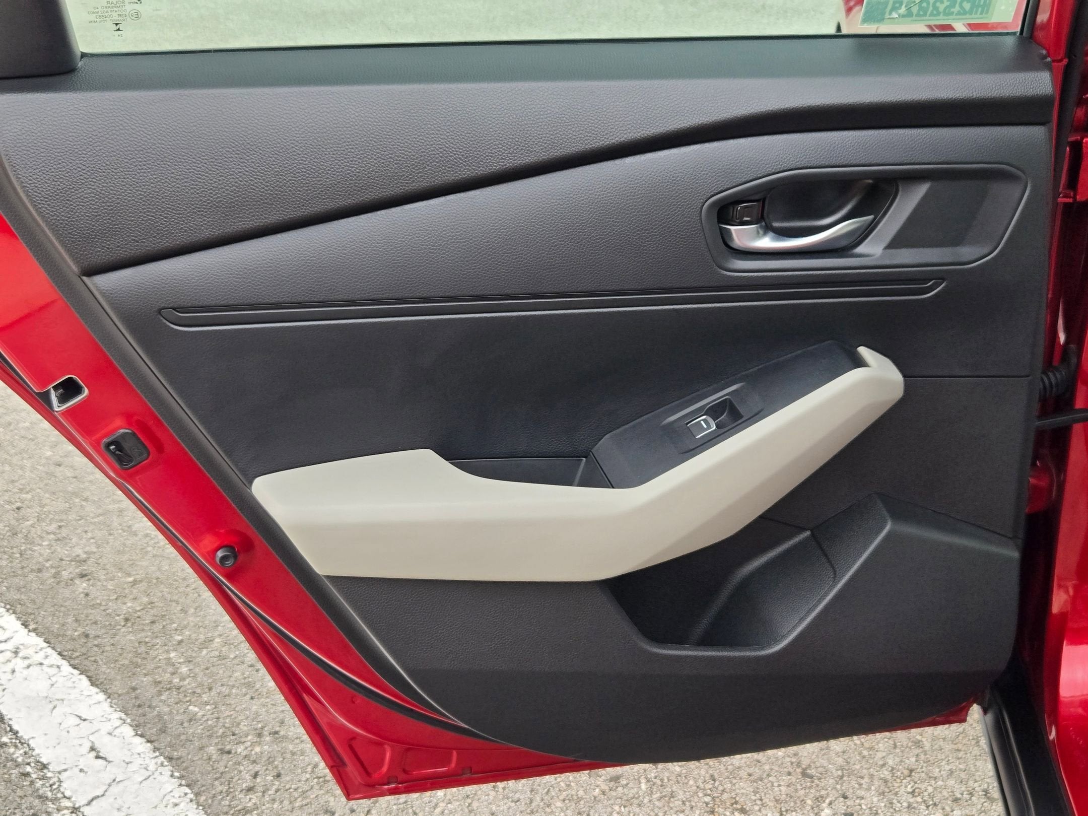 2025 Honda Accord SE - Photo 15