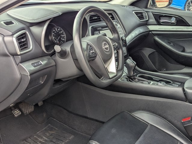 2023 Nissan Maxima SV