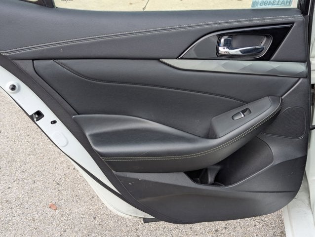 2023 Nissan Maxima SV