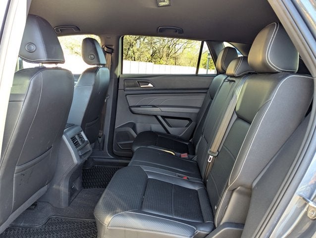 2023 Volkswagen Atlas Cross Sport 2.0T SE w/Technology