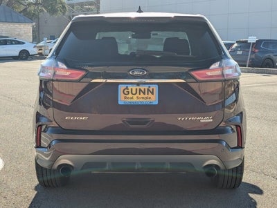 2020 Ford Edge Titanium