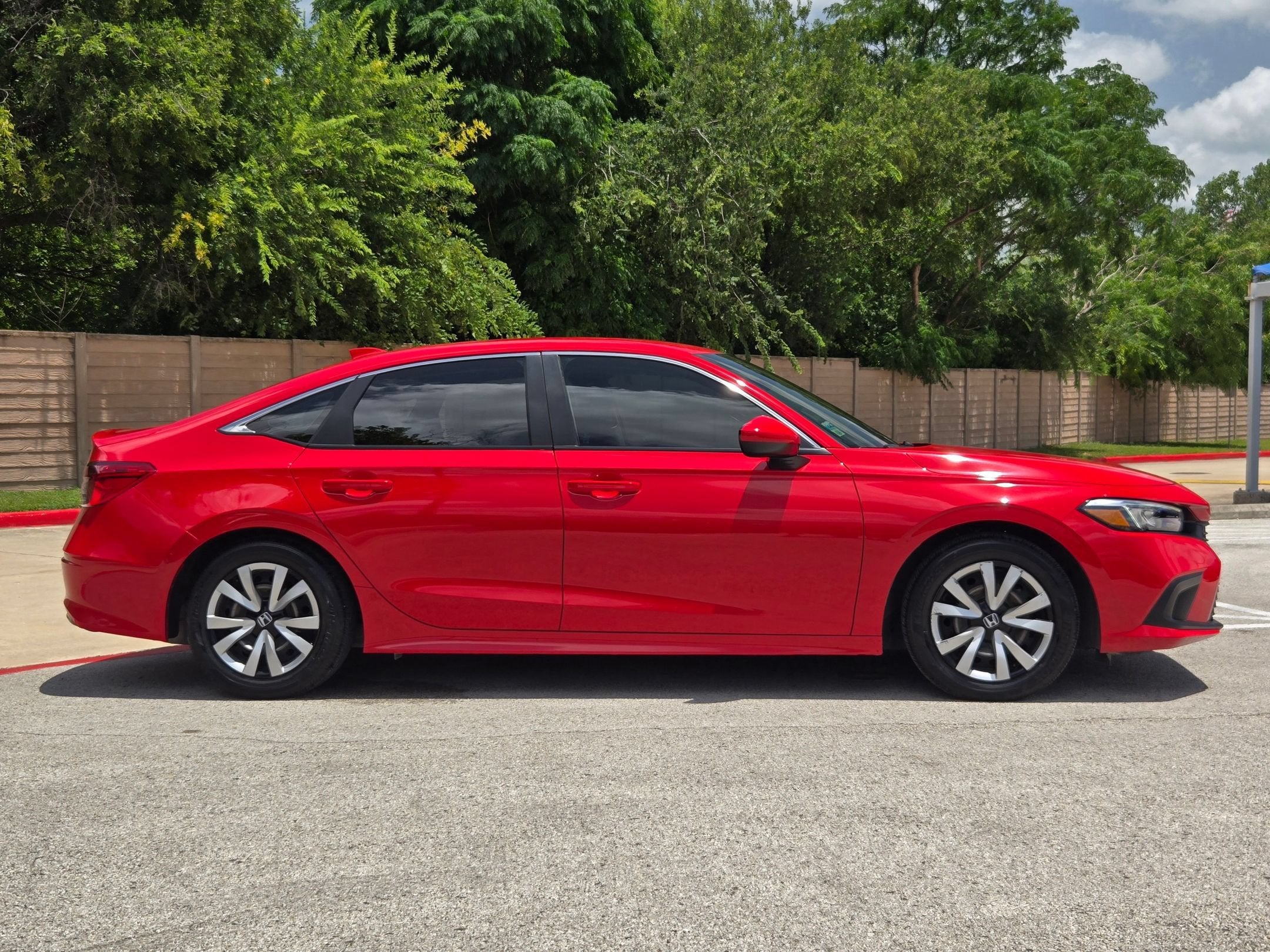 2024 Honda Civic LX - Photo 2
