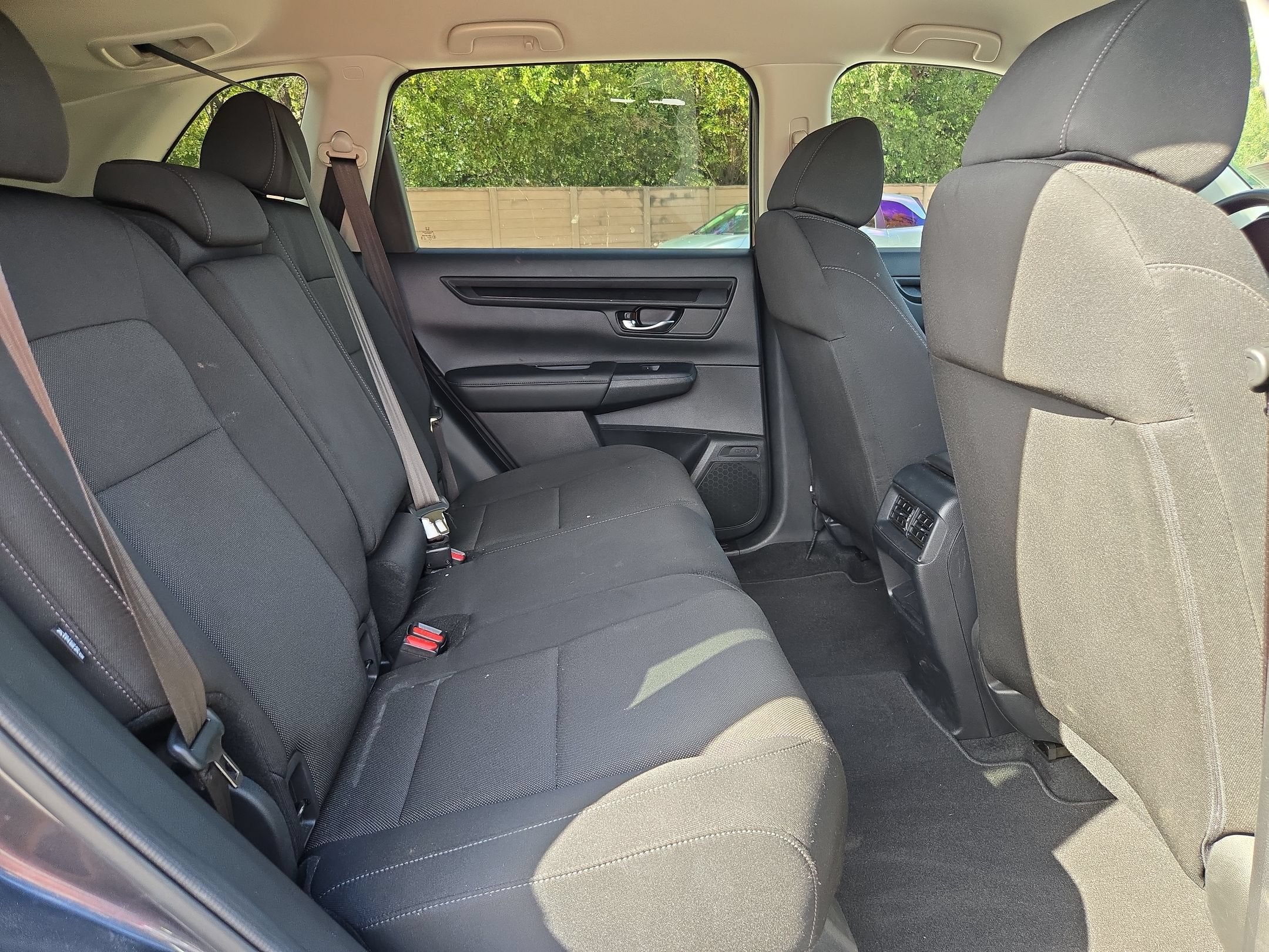 2025 Honda CR-V LX - Photo 25