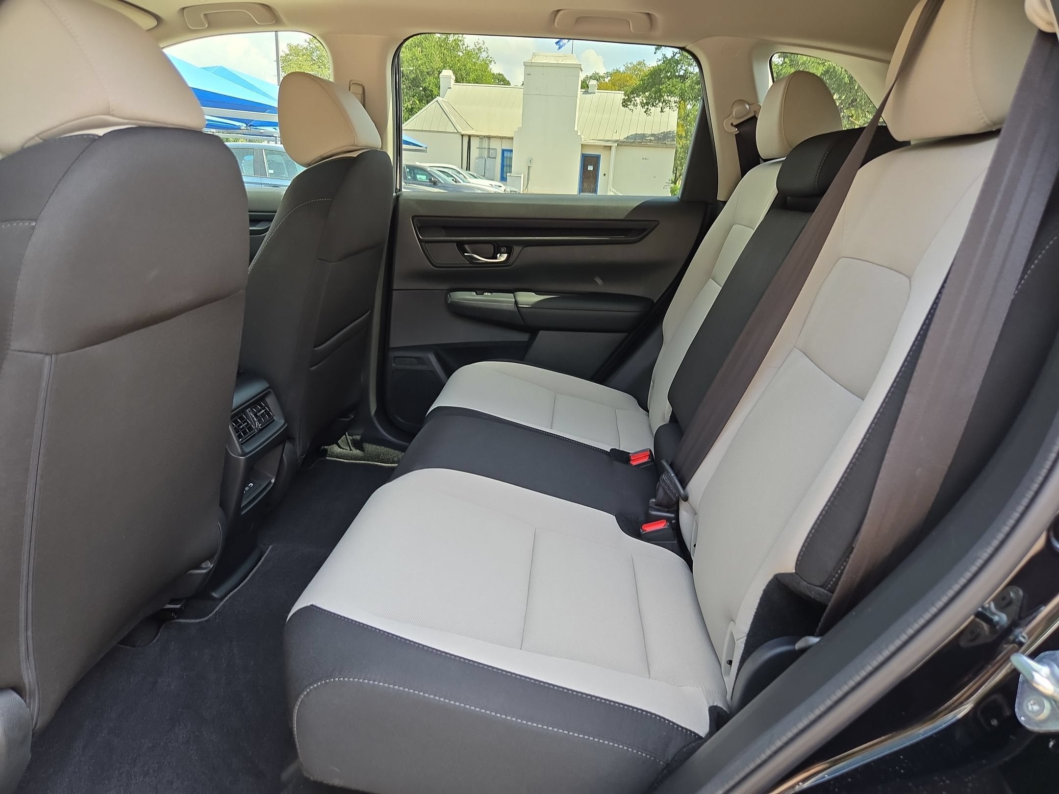 2026 Honda CR-V EX - Photo 14