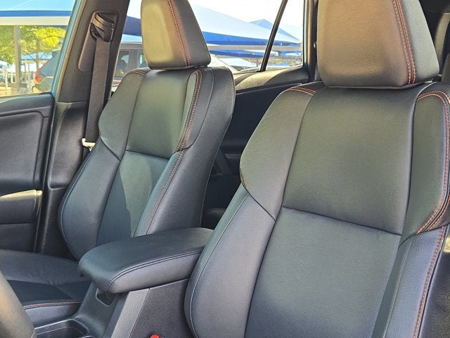 2017 Toyota RAV4 SE