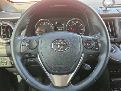 2017 Toyota RAV4 SE