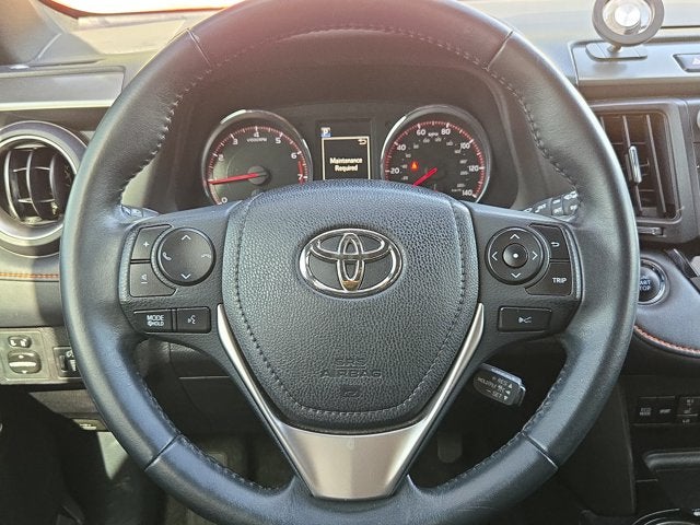 2017 Toyota RAV4 SE