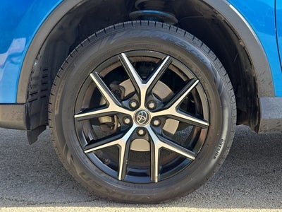 2017 Toyota RAV4 SE