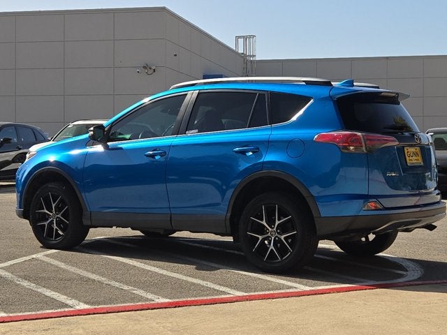 2017 Toyota RAV4 SE