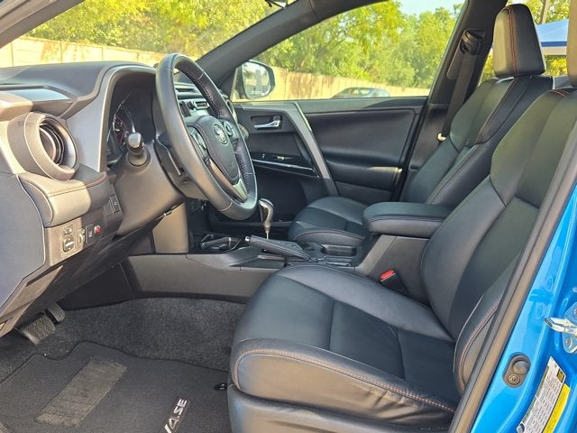 2017 Toyota RAV4 SE