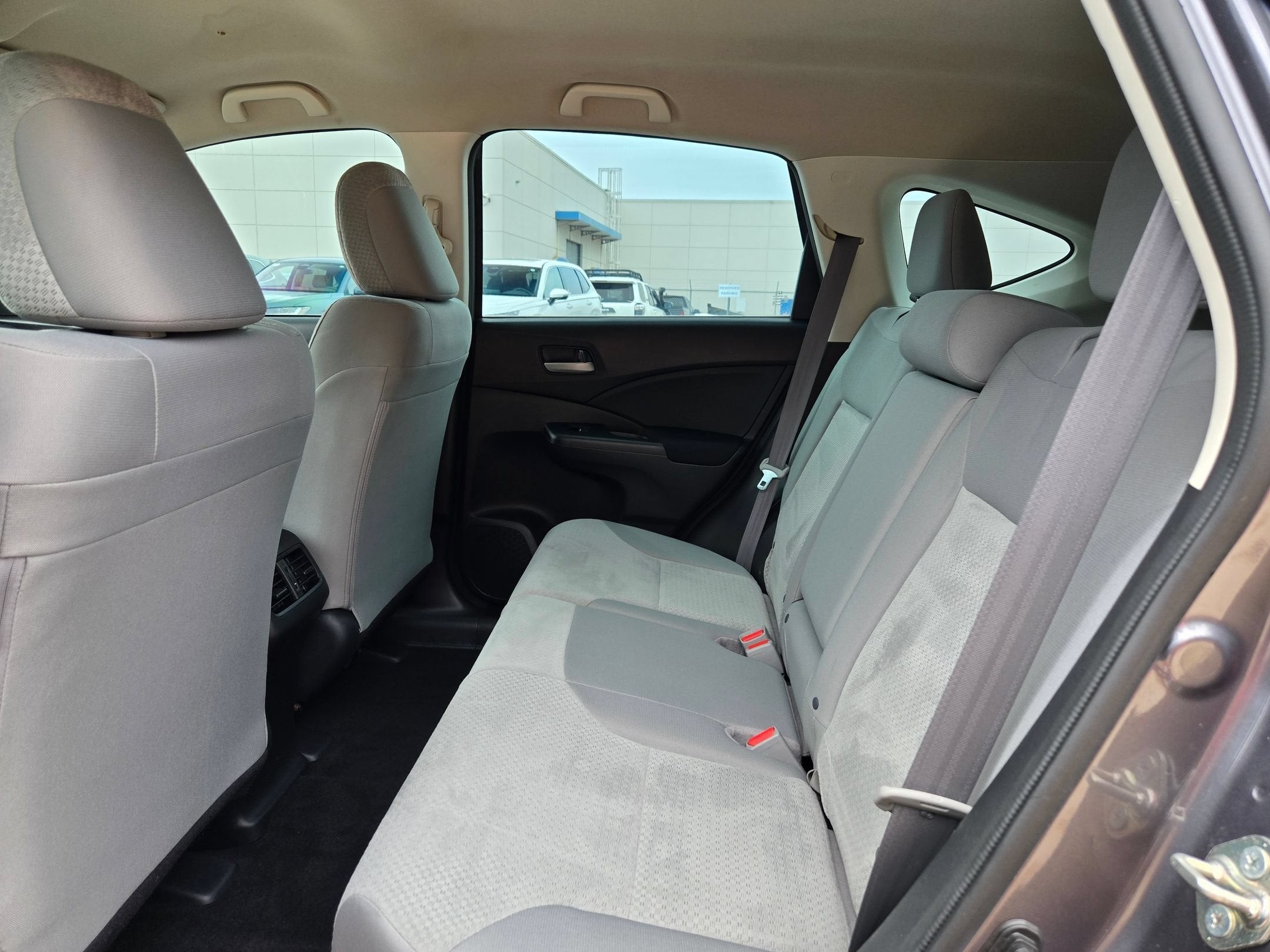 2016 Honda CR-V LX - Photo 14