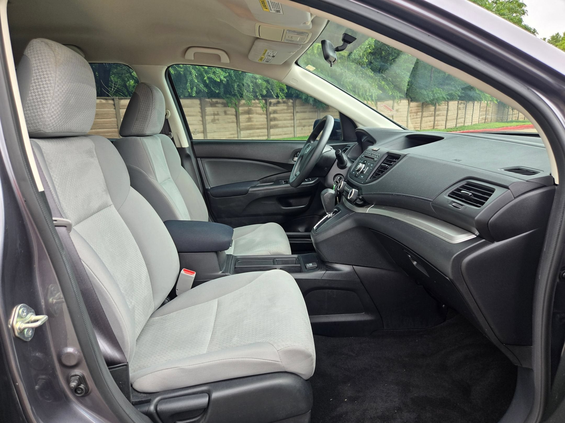 2016 Honda CR-V LX - Photo 27