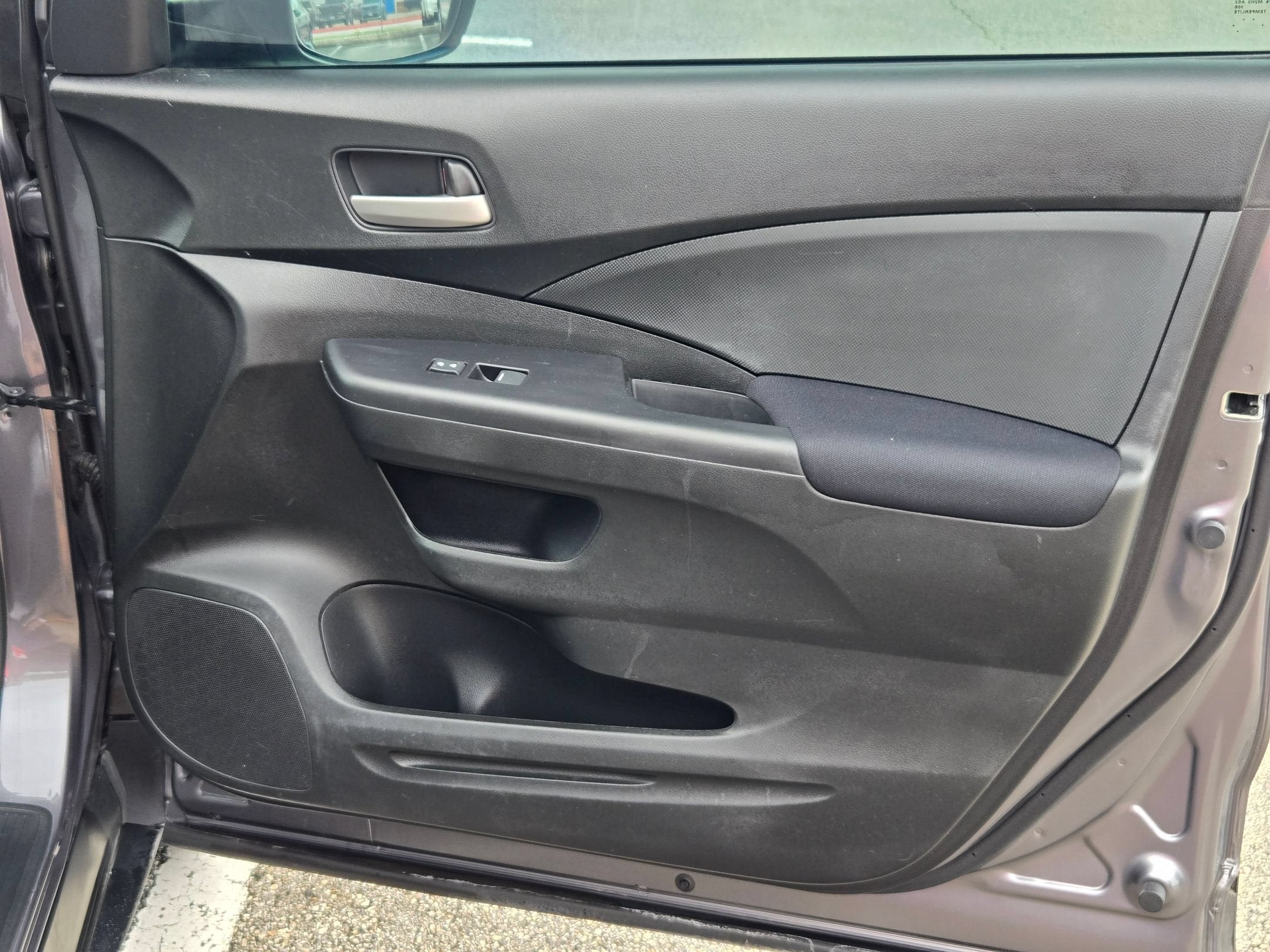 2016 Honda CR-V LX - Photo 28