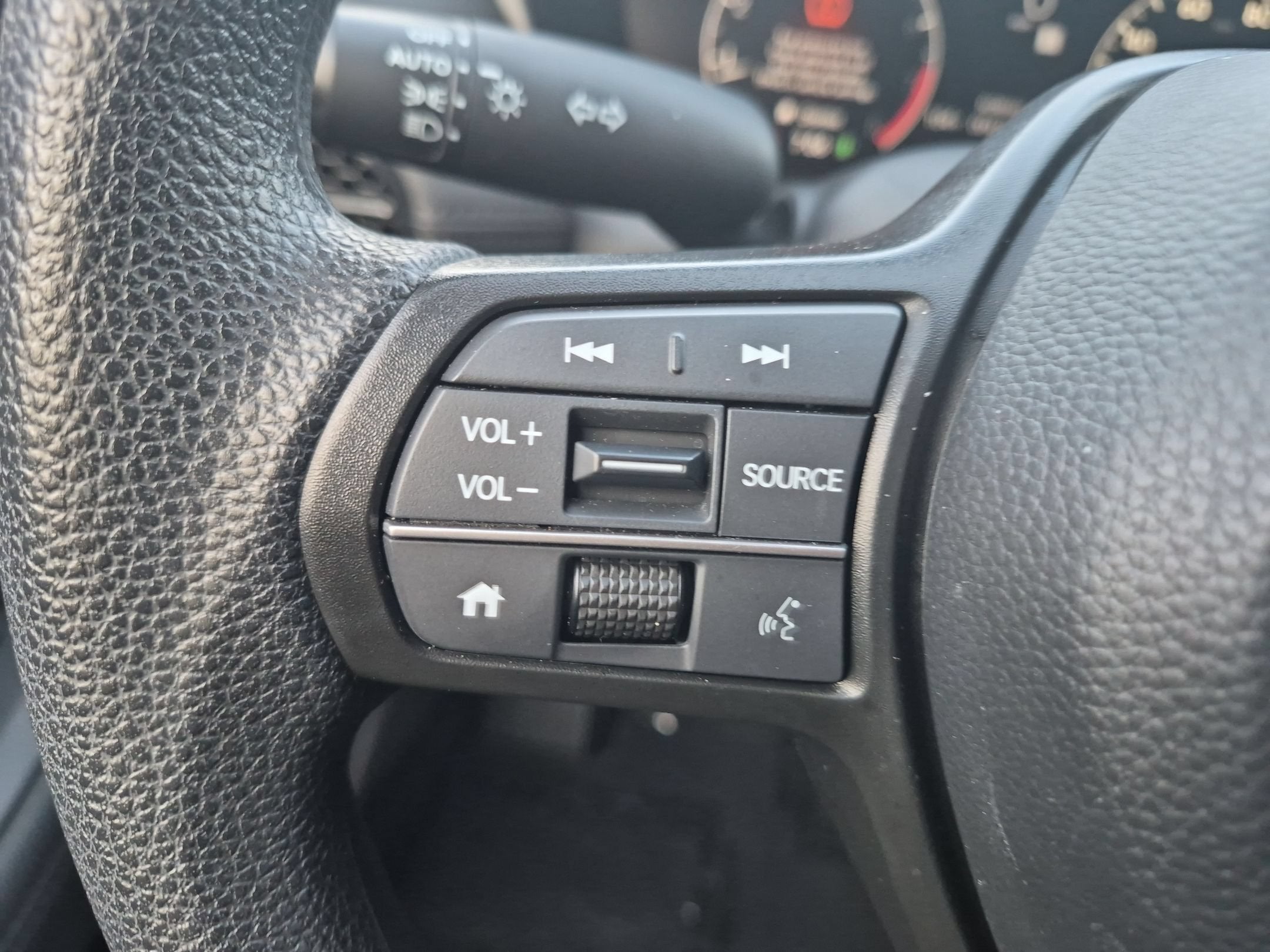 2025 Honda HR-V LX
