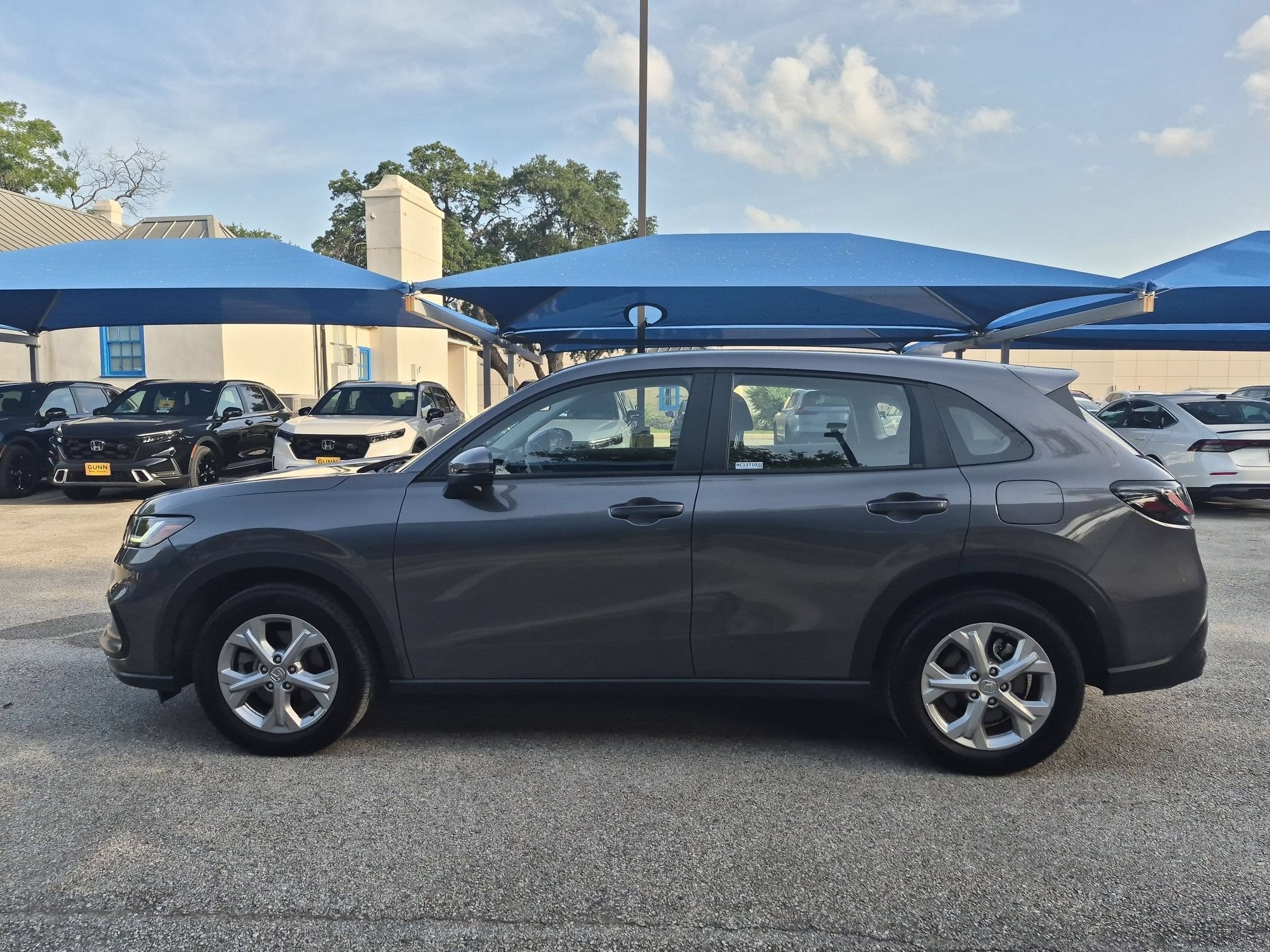 2025 Honda HR-V LX