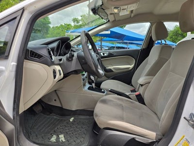 2016 Ford Fiesta SE