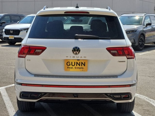 2022 Volkswagen Tiguan SE R-Line Black