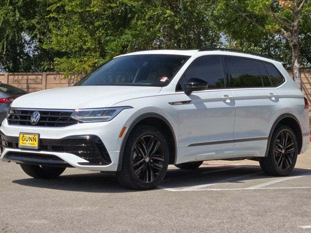 2022 Volkswagen Tiguan SE R-Line Black