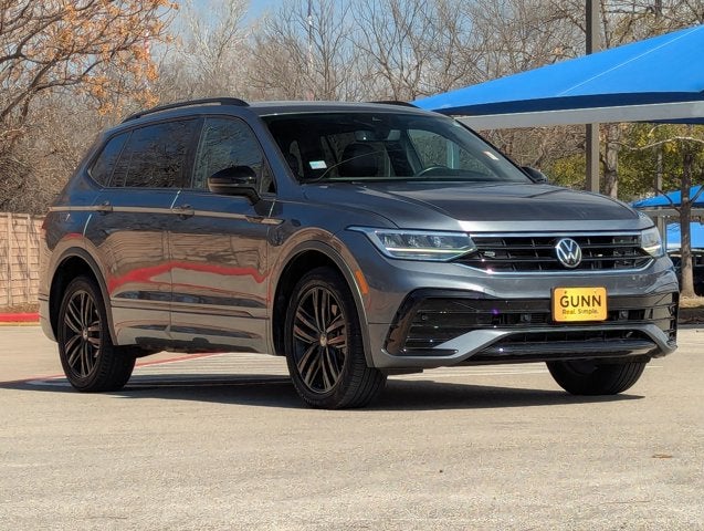 2022 Volkswagen Tiguan SE R-Line Black