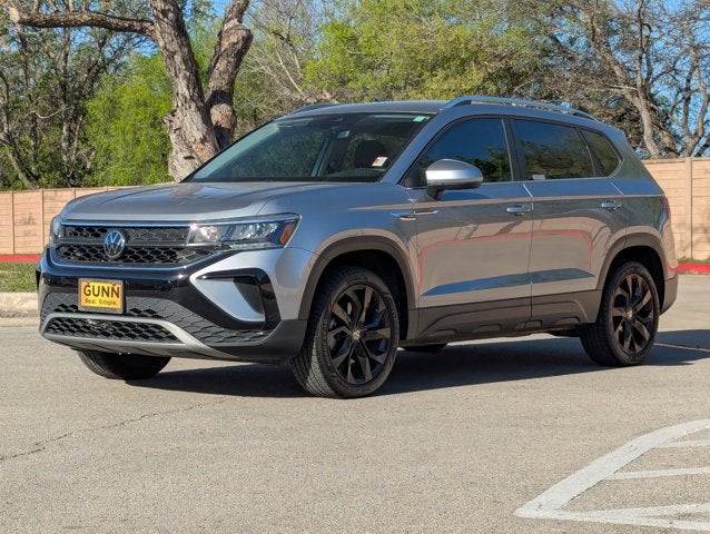 2023 Volkswagen Taos SE