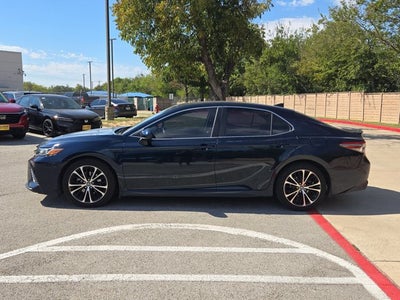 2019 Toyota Camry Base
