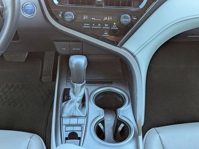 2024 Toyota Camry Hybrid SE