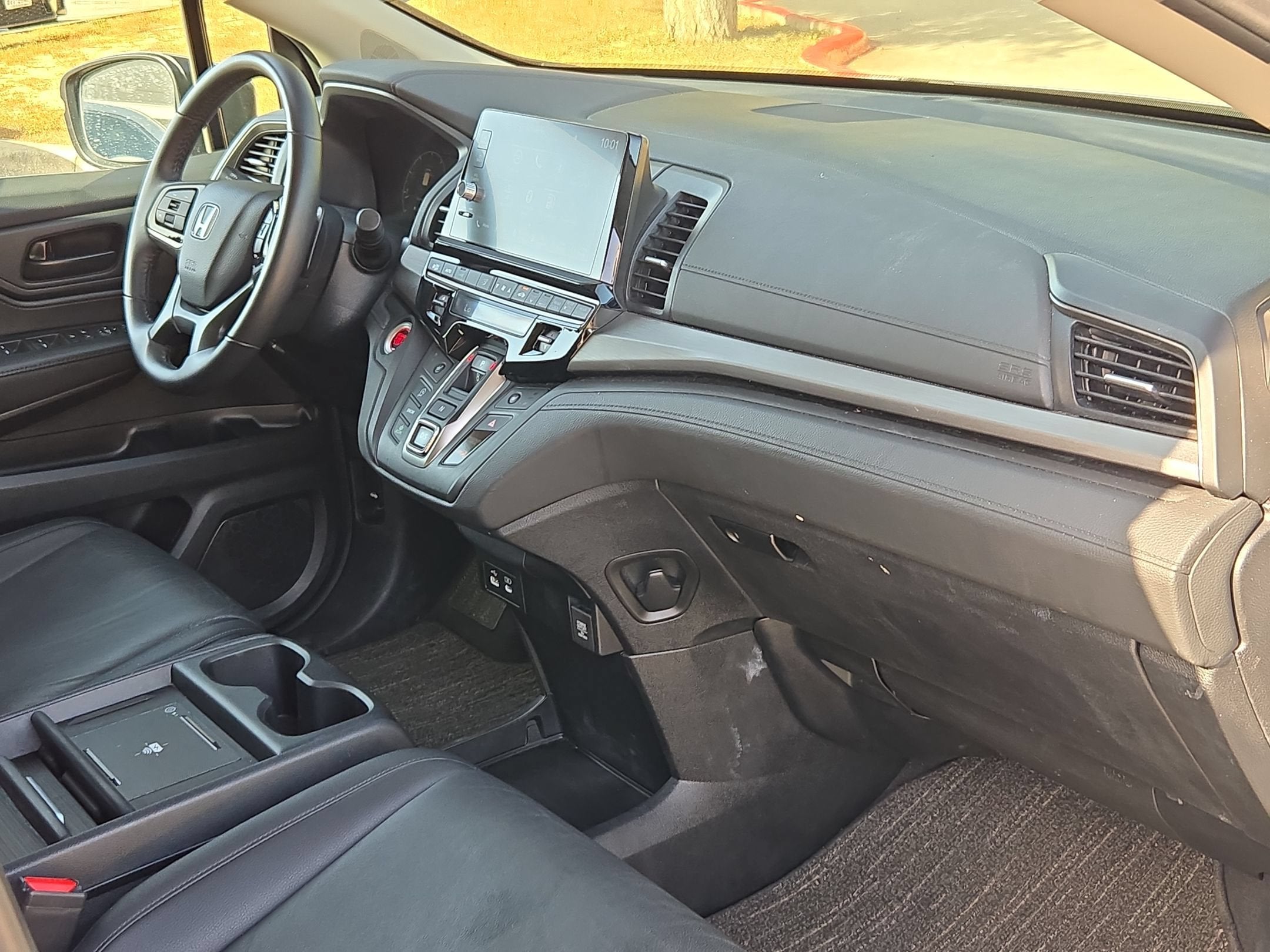 2025 Honda Odyssey EX-L - Photo 28