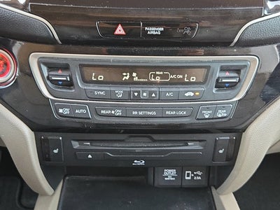 2021 Honda Pilot Touring 7-Passenger