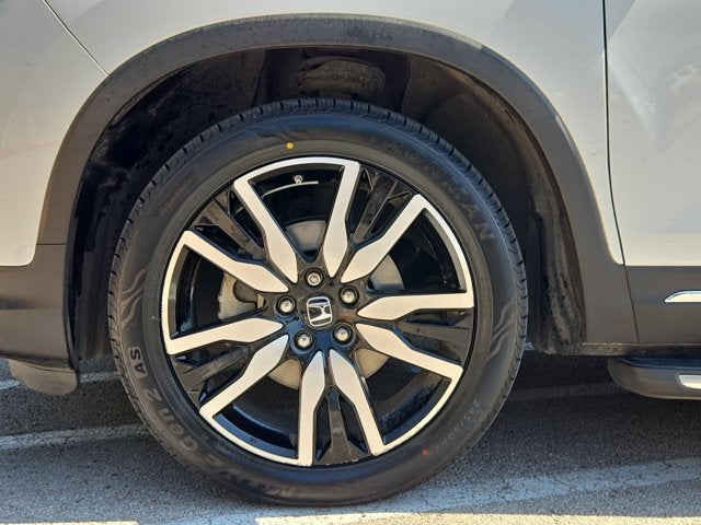 2021 Honda Pilot Touring 7-Passenger