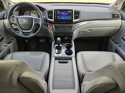 2016 Honda Pilot 2WD EX-L with Rear Entertainment System