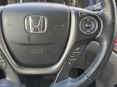 2016 Honda Pilot 2WD EX-L with Rear Entertainment System